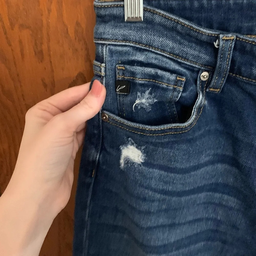 KanCan Distressed Jeans - Picture 2 of 9